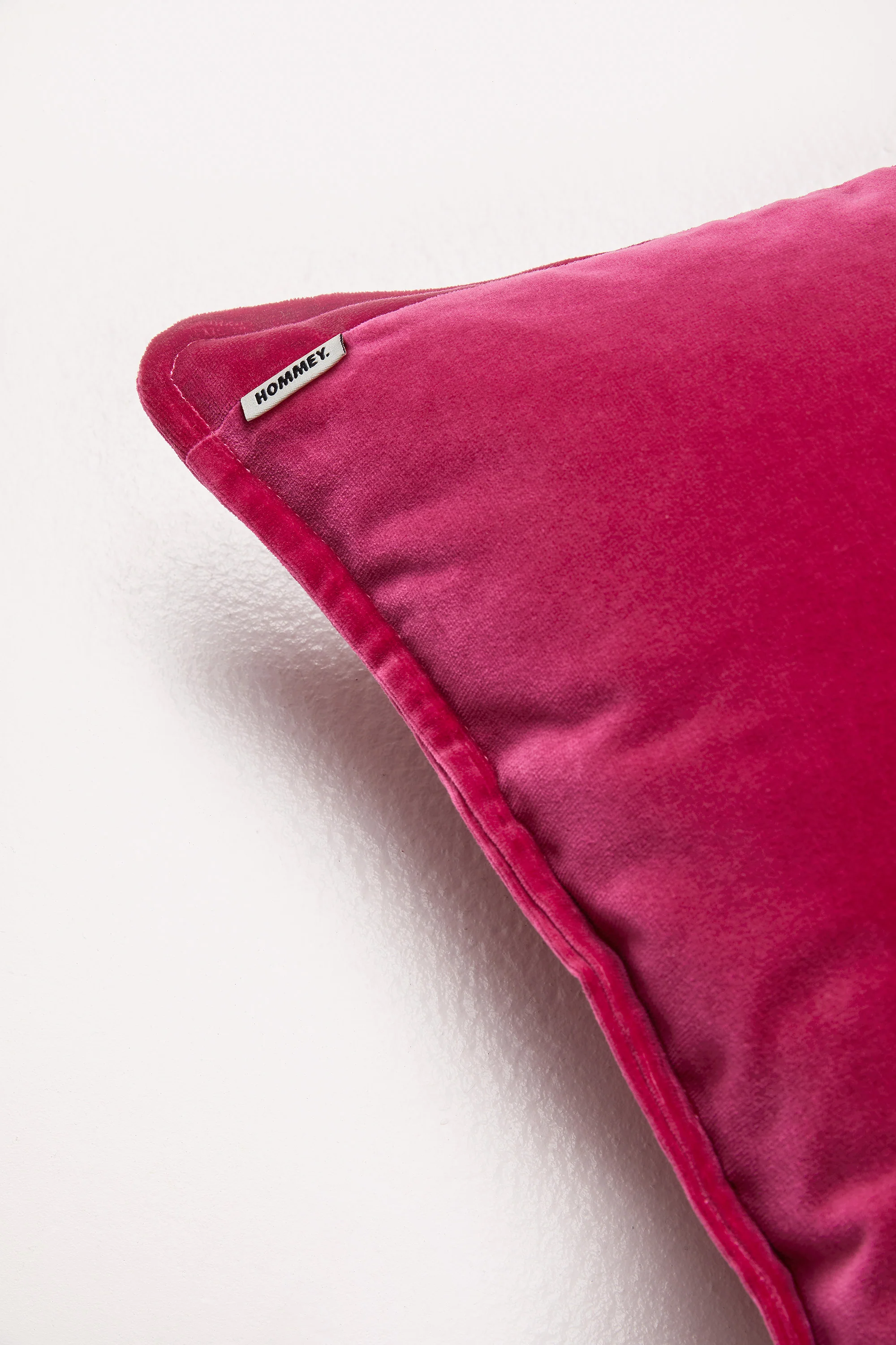 Essential Velvet - Sass Cushion - Image 3
