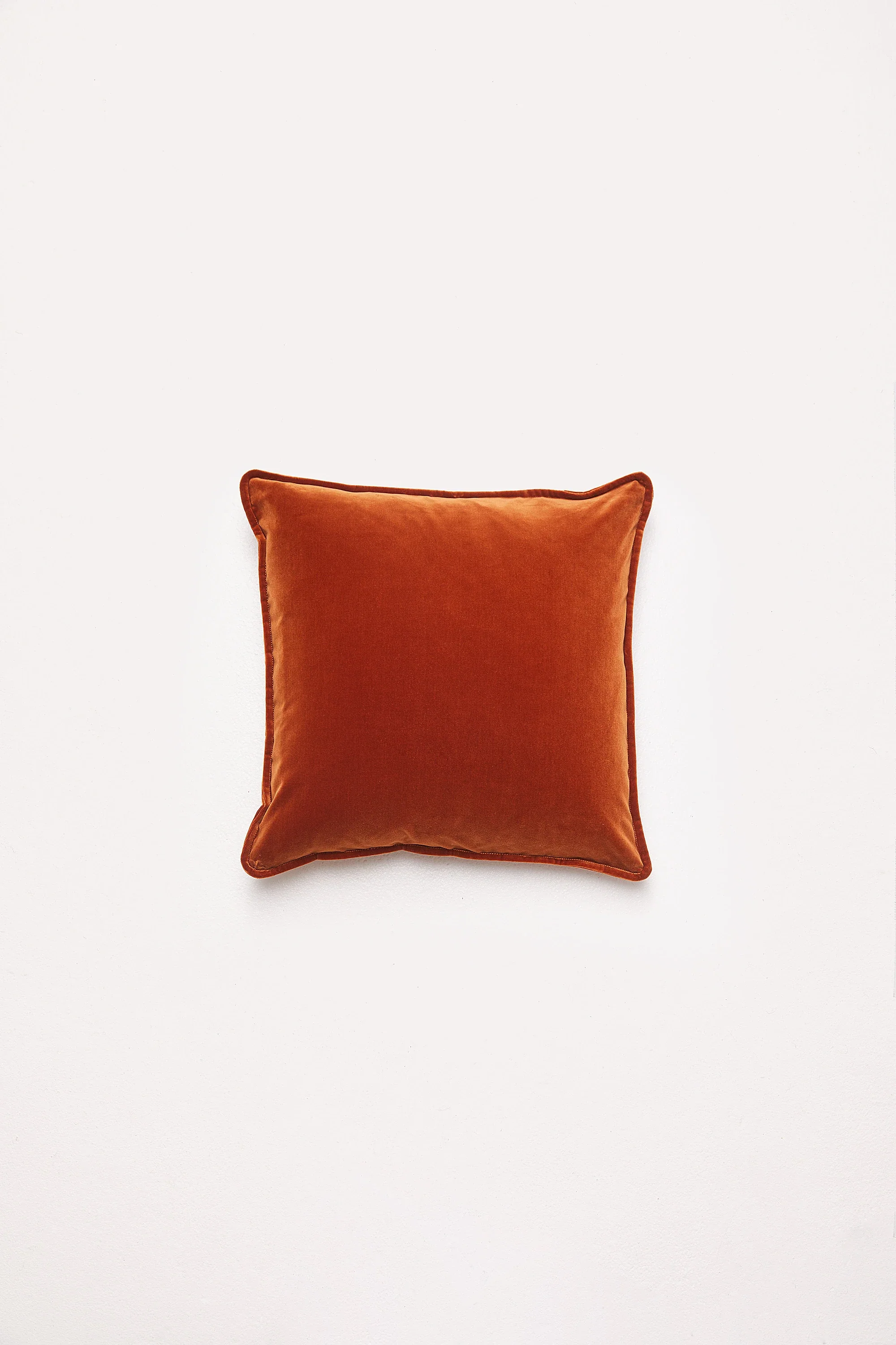 Essential Velvet - Toffee Cushion - Image 5