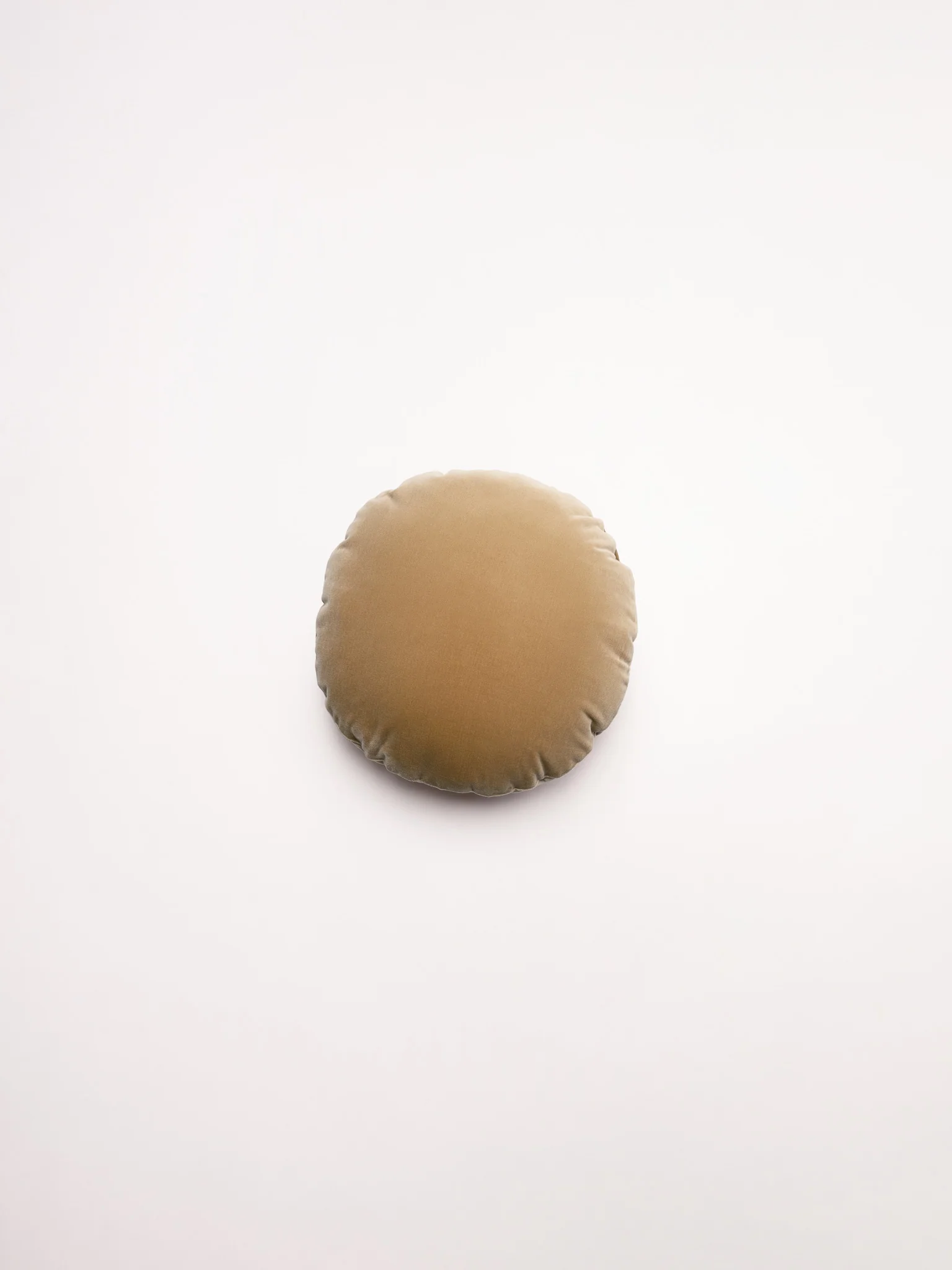Junior Velvet - Latte Cushion