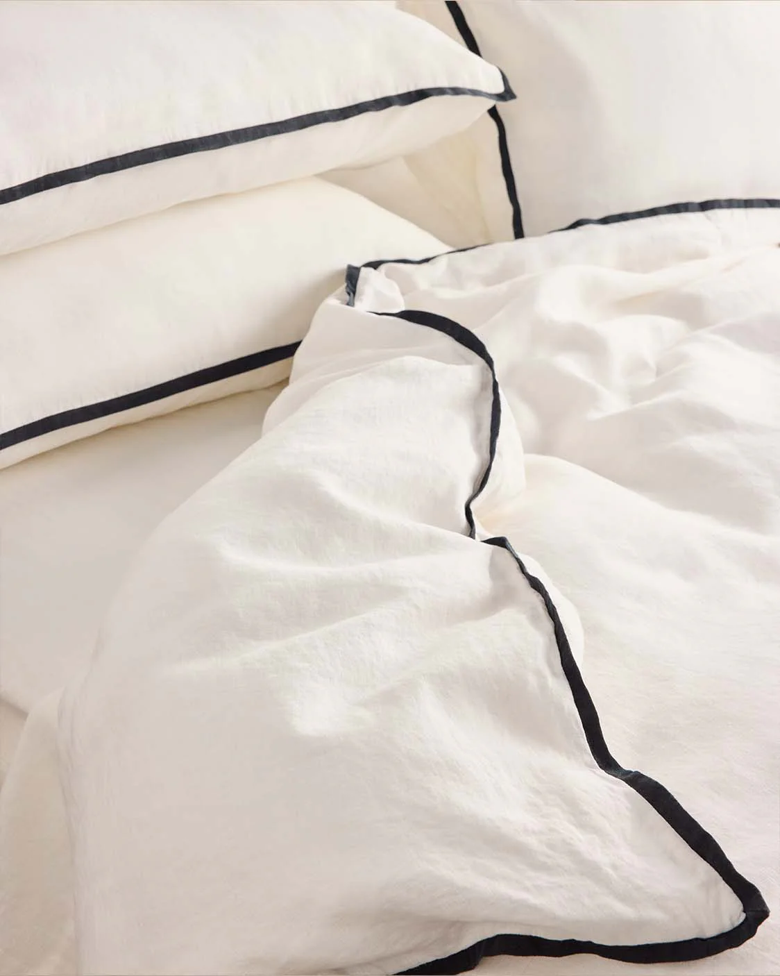 Linen Fitted Sheet - Meringue - Image 3
