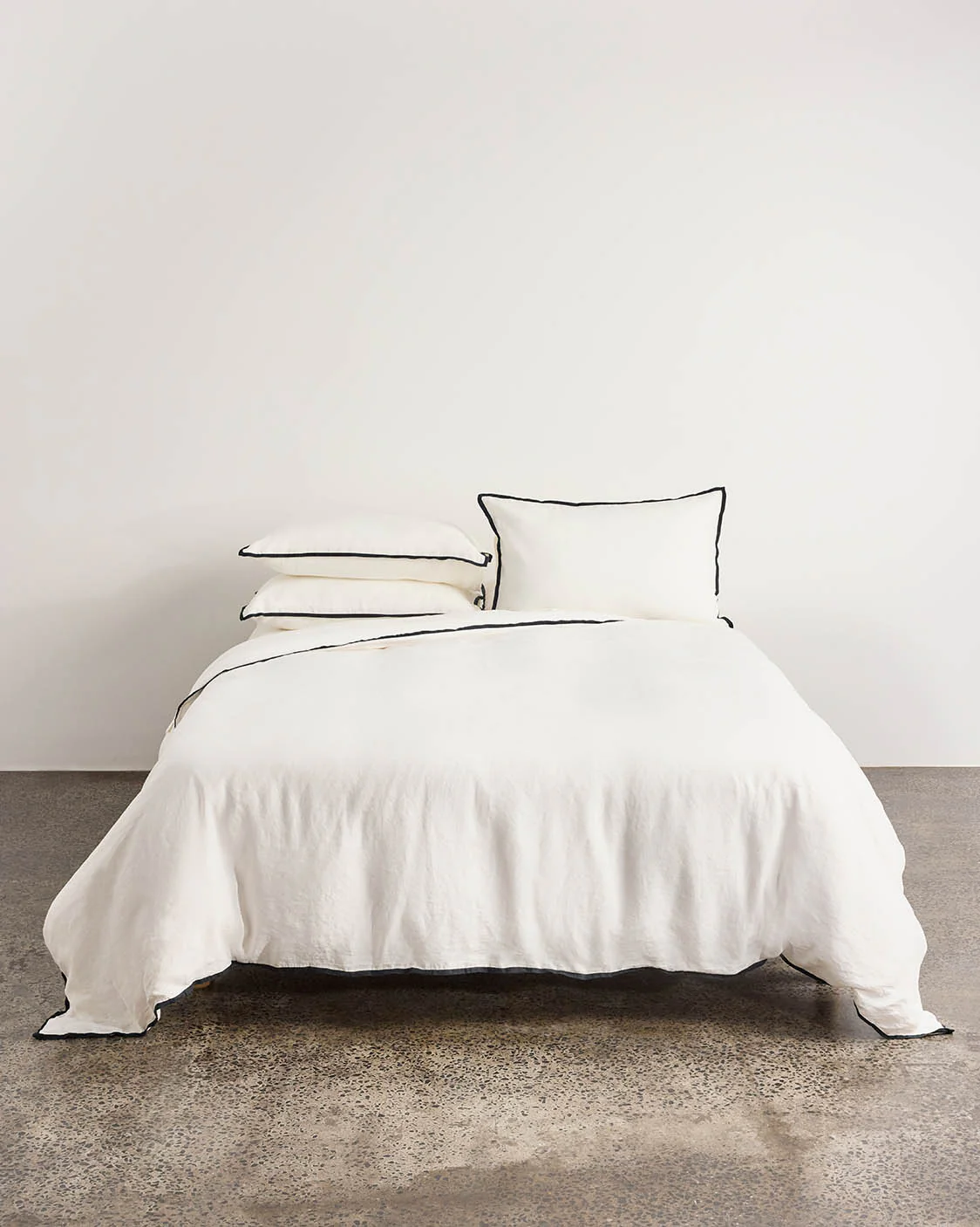 Linen Fitted Sheet - Meringue - Image 2