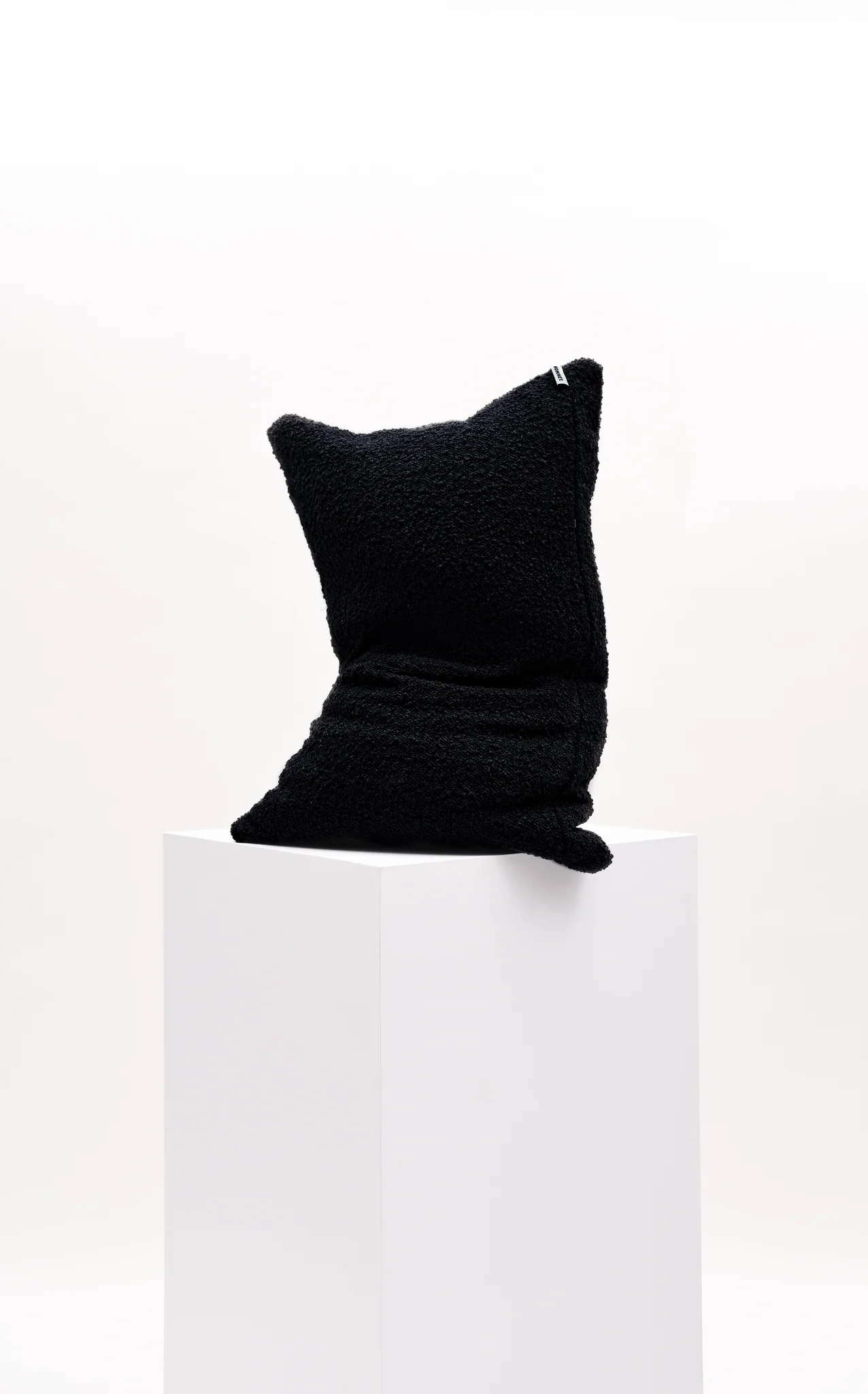 Lumbar Boucle - Raven Cushion - Image 3