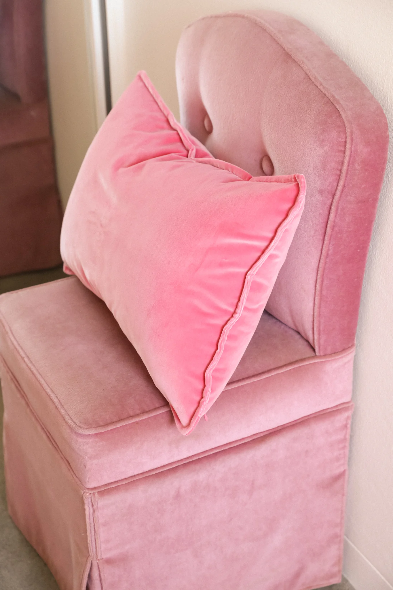 Lumbar Velvet - Bubblegum (Cover Only) - Image 2