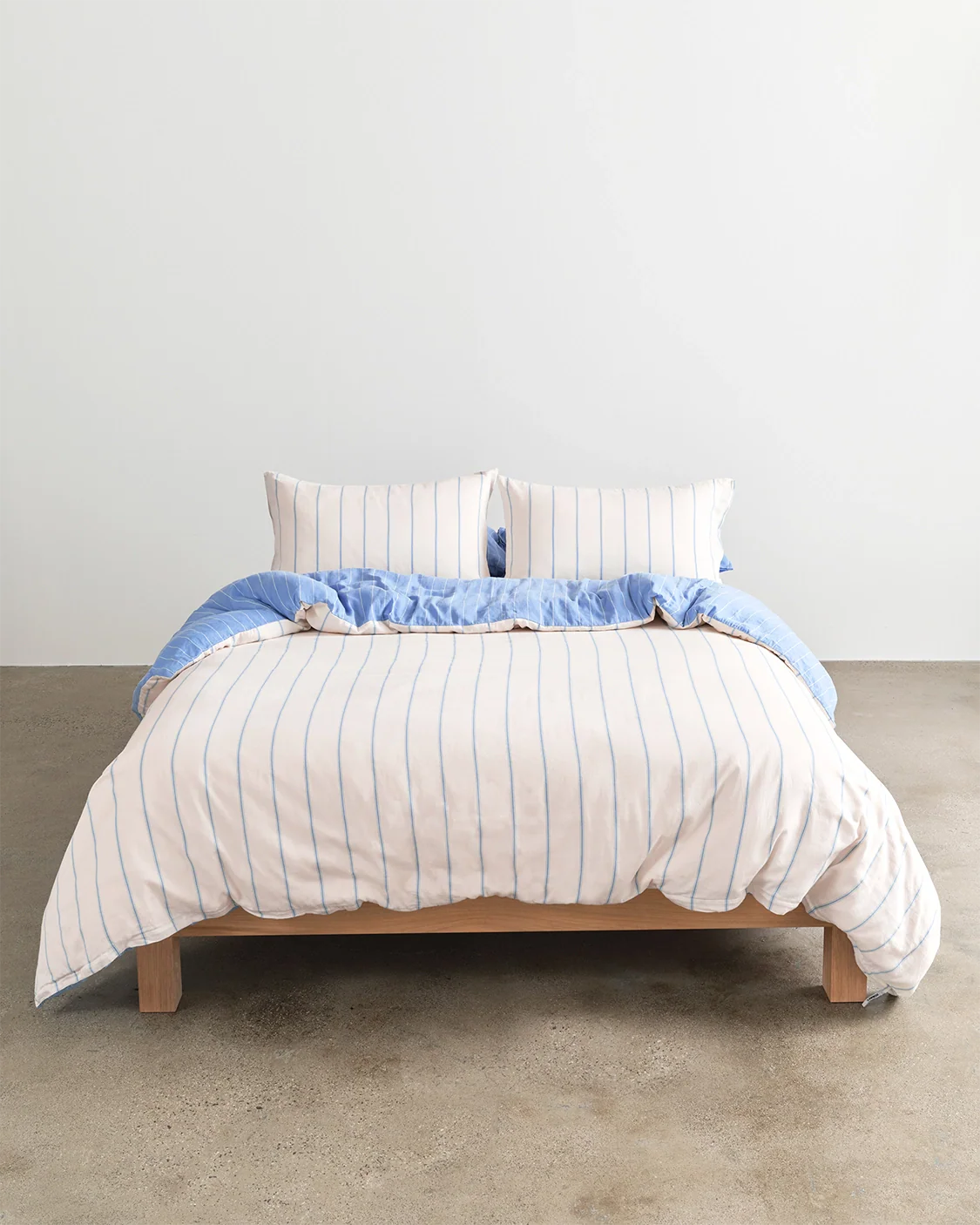 Fitted Sheet - Cloud - Image 2