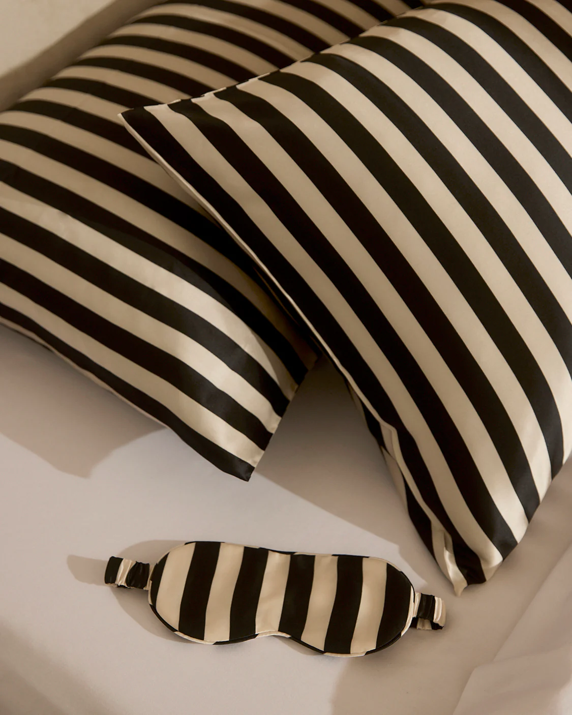 Silk Eyemask - Vanilla Bean Stripes - Image 4